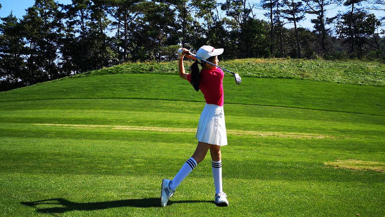 大连美国国际学校 |Outstanding Experiences  - 04 - Feature Cards Pattern - Sports