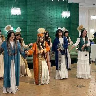 Kazakh dance