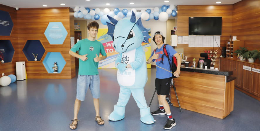 Student Government and NHS members