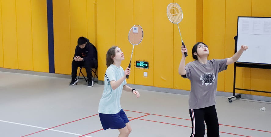 Badminton