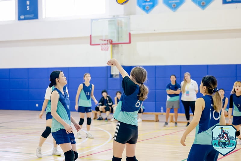 Girls volleyball semi-final