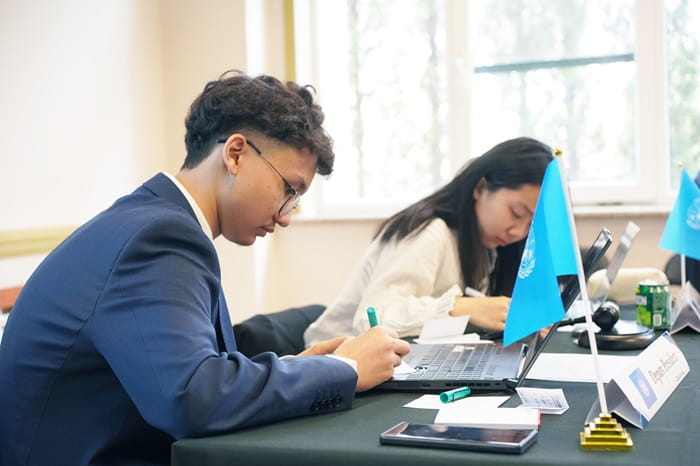 MUN committee president and deputy president