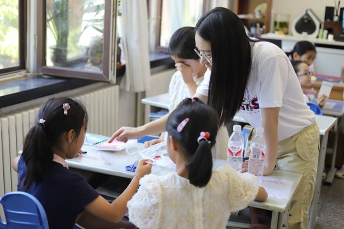 STEM class led by students