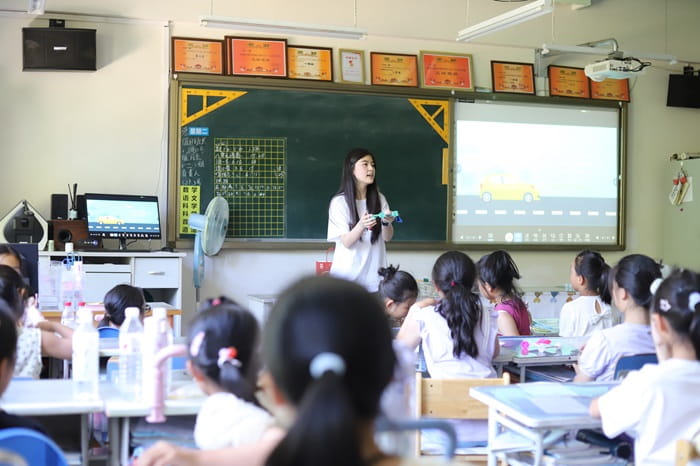 STEM class in public school