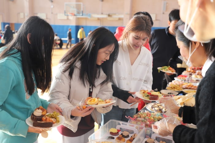 Thanksgiving potluck