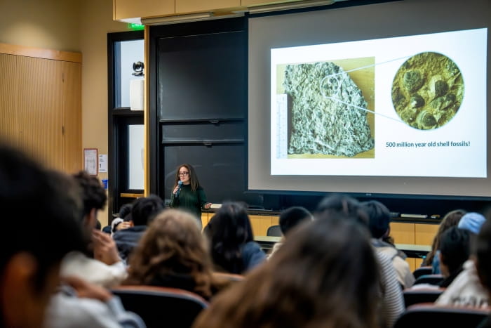 lecture about fossils