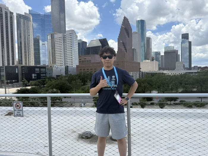 DAIS student in Houston