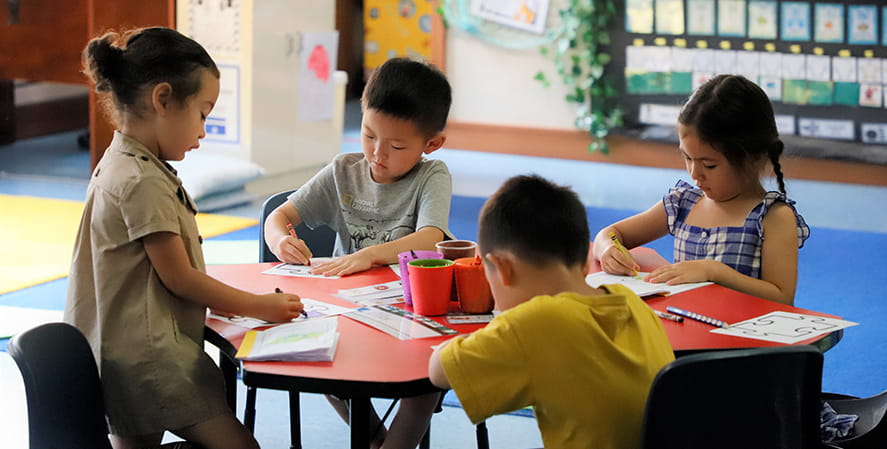 Making puzzle pieces