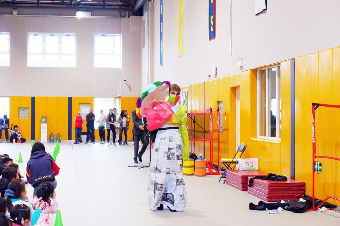 Outfits made of garbage